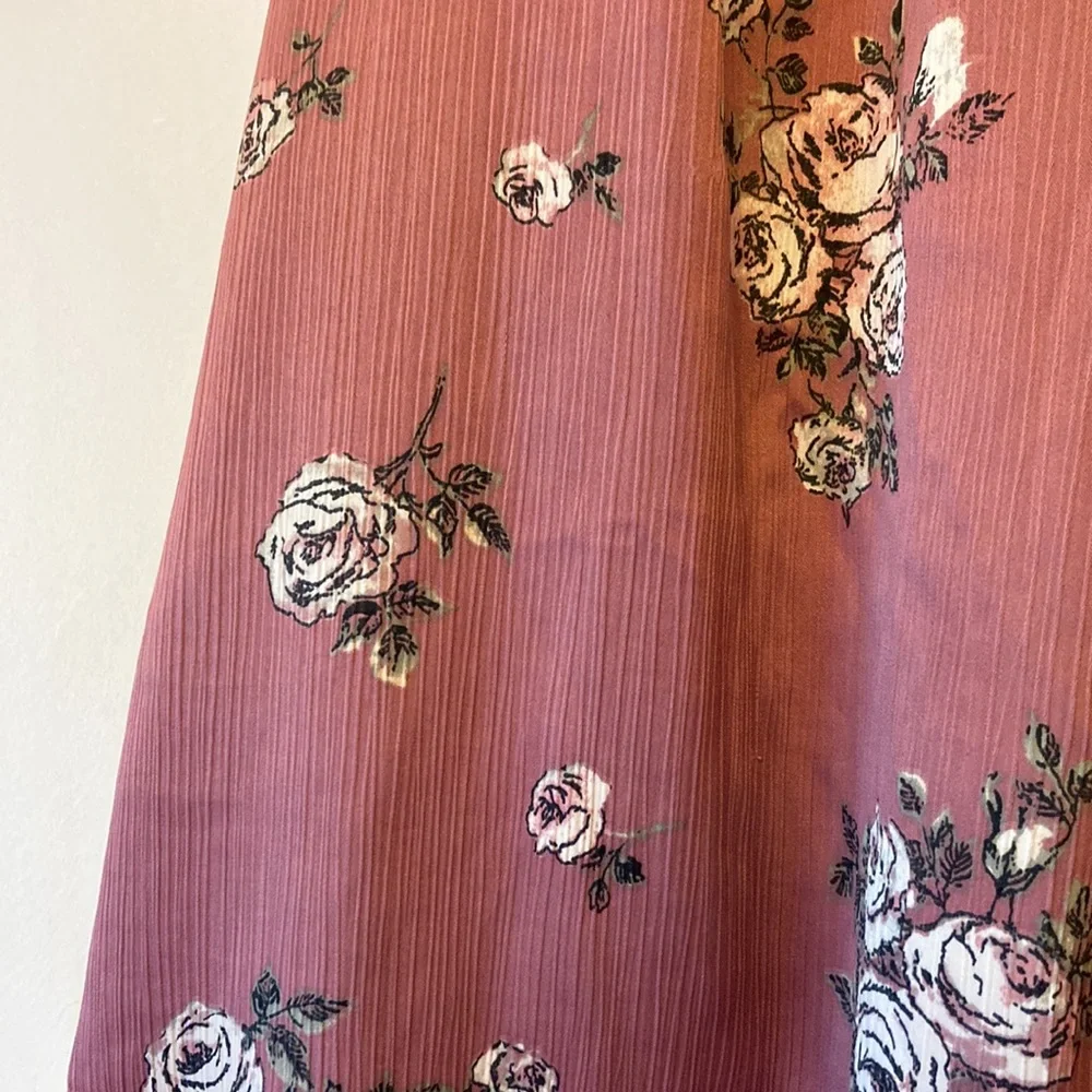 Slip - Picture 2 of 4